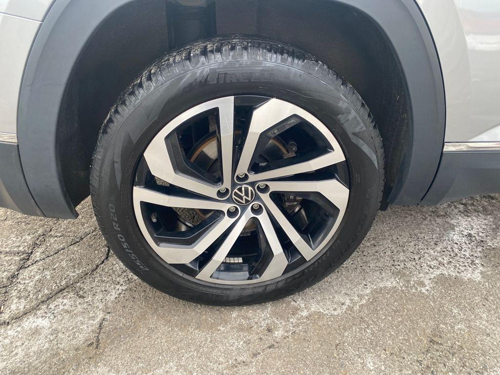 used 2022 Volkswagen Atlas car, priced at $26,988