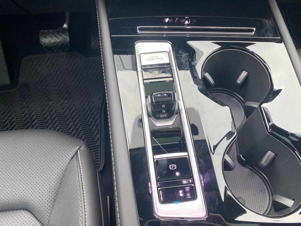 new 2026 Volkswagen Atlas car, priced at $50,869