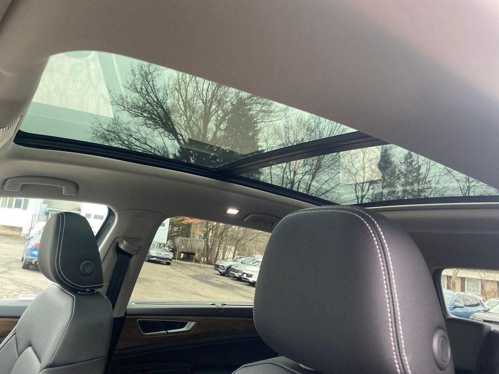 new 2026 Volkswagen Atlas car, priced at $50,869