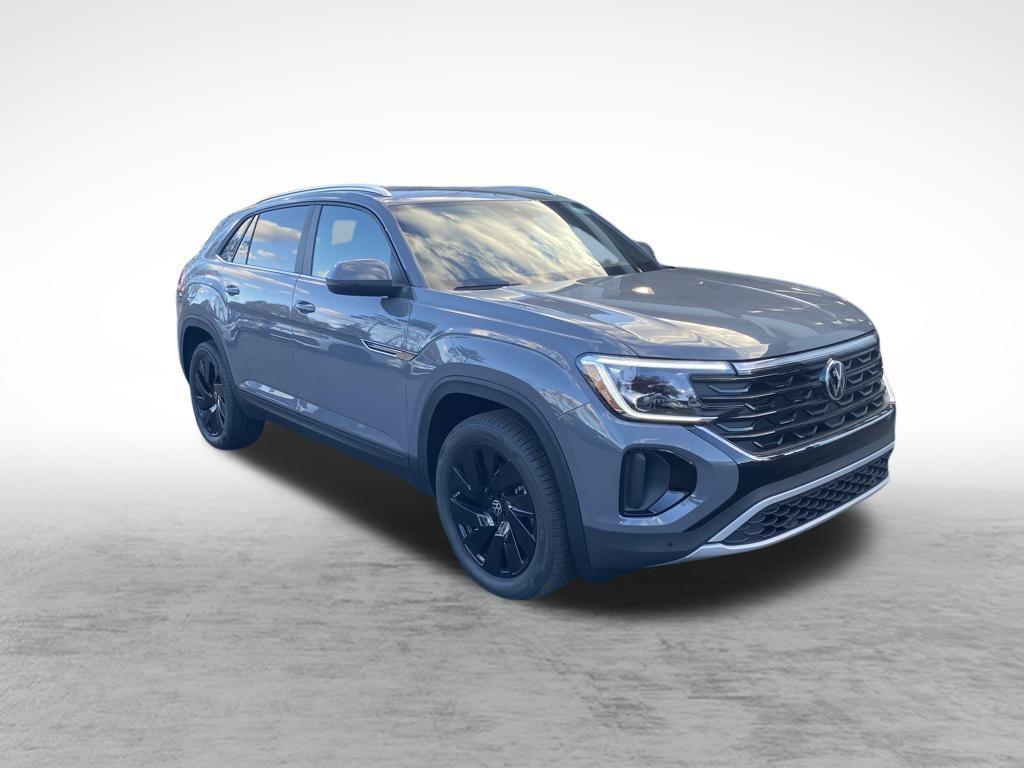 new 2026 Volkswagen Atlas Cross Sport car, priced at $49,312