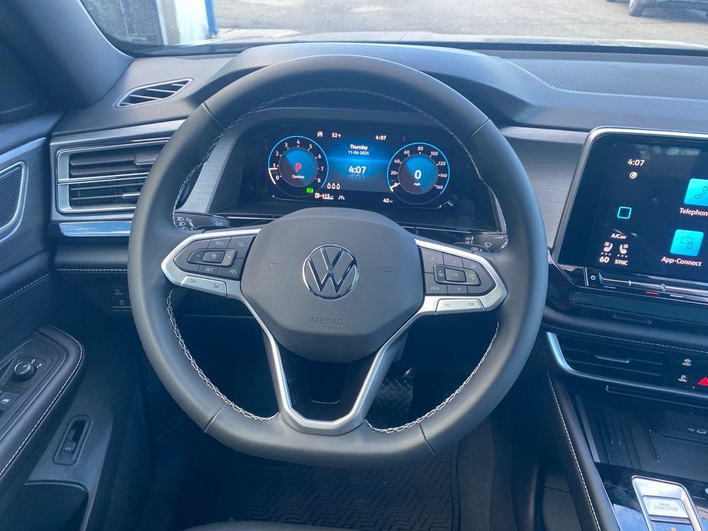 new 2026 Volkswagen Atlas Cross Sport car, priced at $49,312