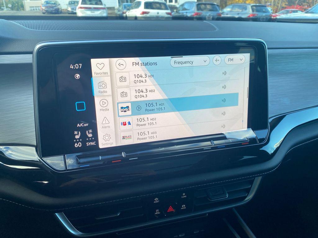 new 2026 Volkswagen Atlas Cross Sport car, priced at $49,312