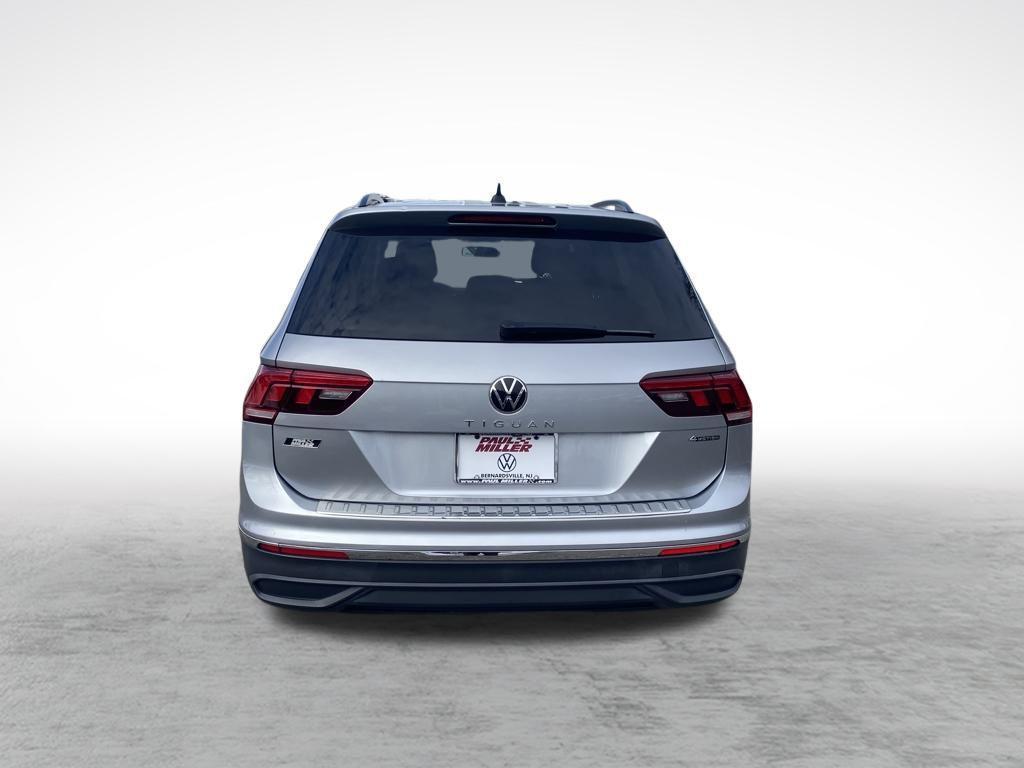 used 2022 Volkswagen Tiguan car, priced at $17,888