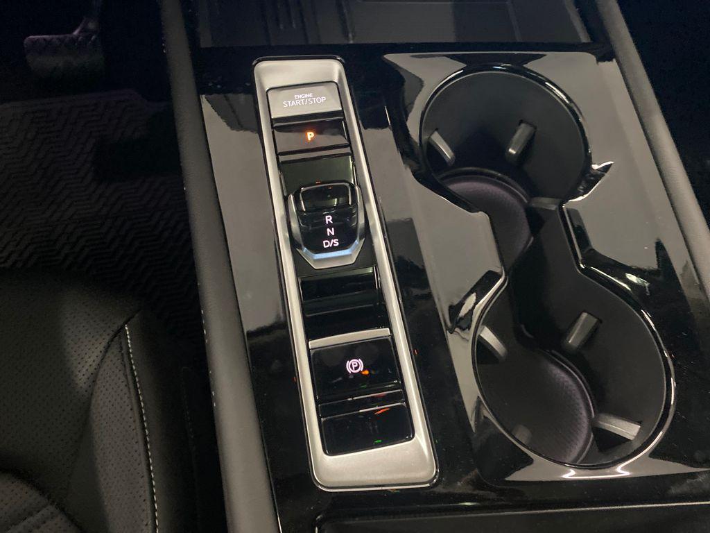 new 2026 Volkswagen Atlas car, priced at $50,494