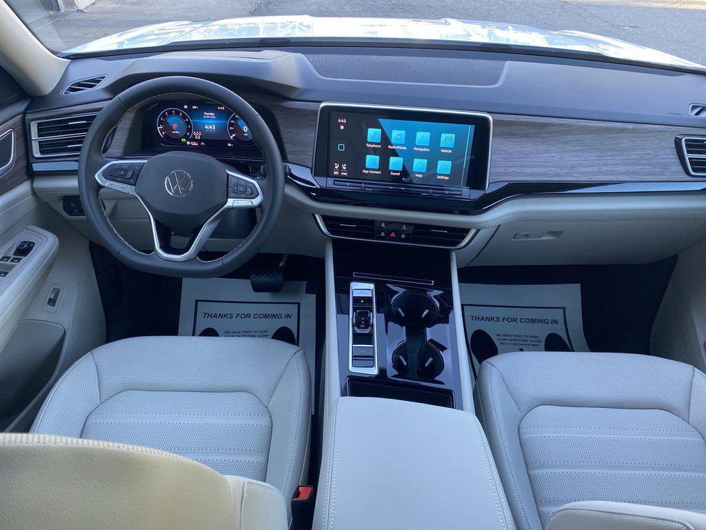new 2026 Volkswagen Atlas car, priced at $52,671