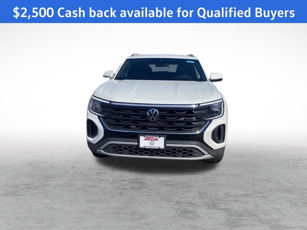 new 2026 Volkswagen Atlas Cross Sport car, priced at $49,627