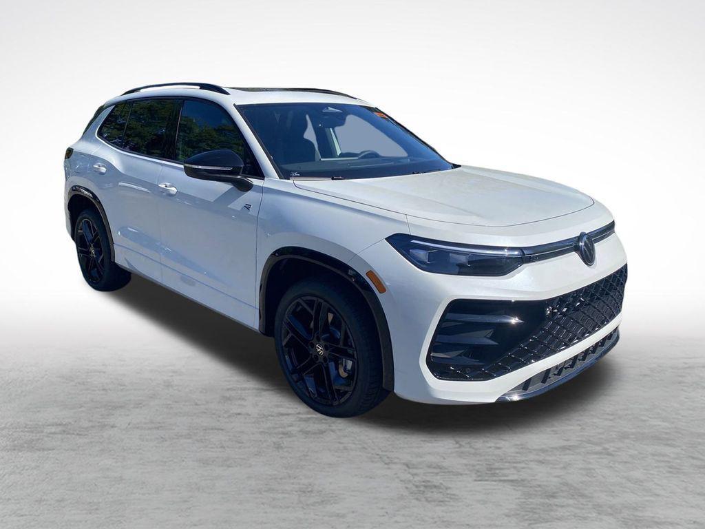 new 2025 Volkswagen Tiguan car, priced at $39,181