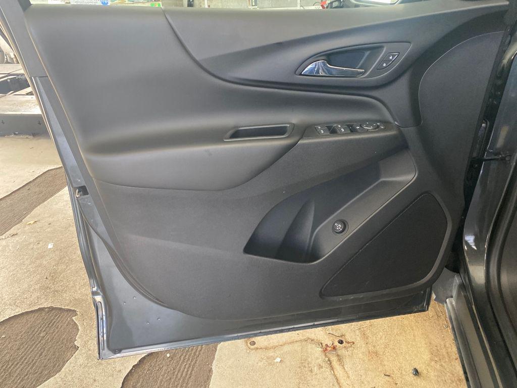 used 2021 Chevrolet Equinox car, priced at $14,921