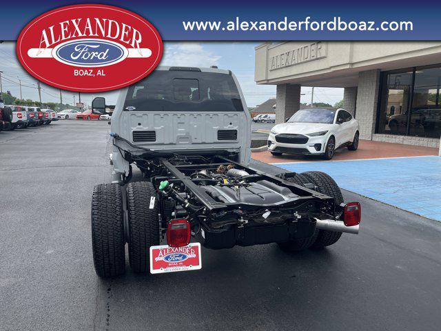 new 2025 Ford F-350 car, priced at $70,495