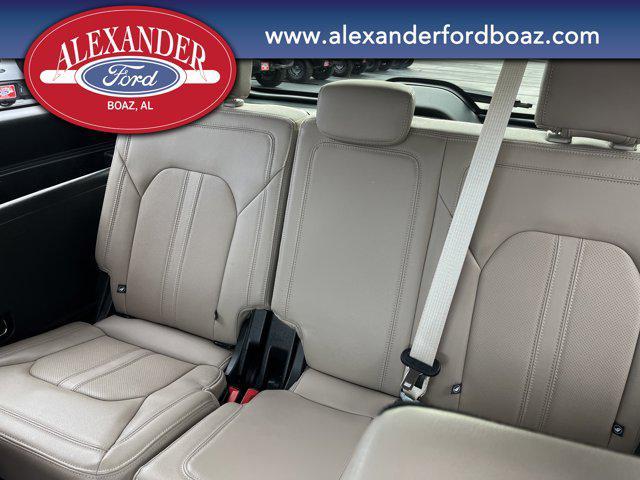 used 2024 Ford Expedition car, priced at $55,984