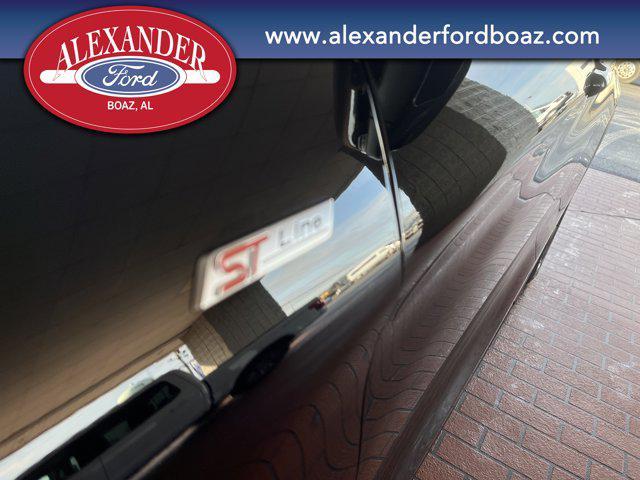 used 2025 Ford Explorer car, priced at $42,984