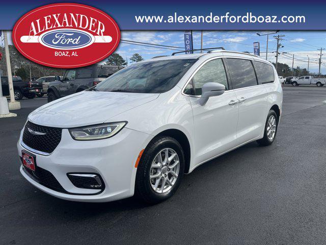 used 2021 Chrysler Pacifica car, priced at $18,994