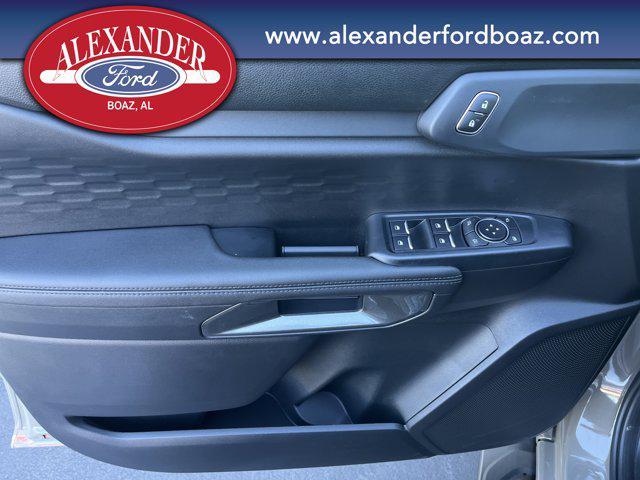 new 2025 Ford Ranger car, priced at $46,112