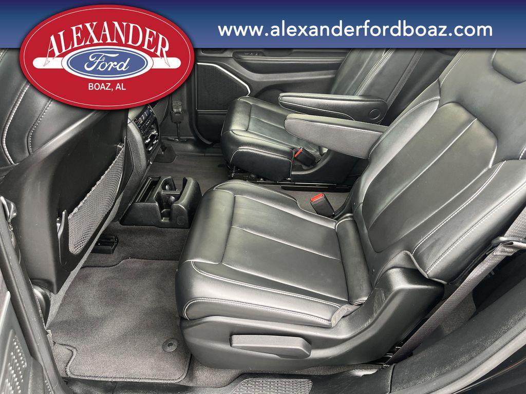 used 2021 Jeep Grand Cherokee L car, priced at $27,844