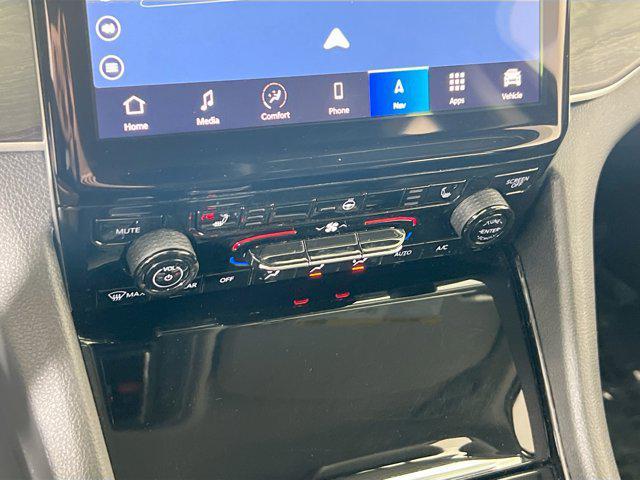 used 2023 Jeep Grand Cherokee car, priced at $31,831