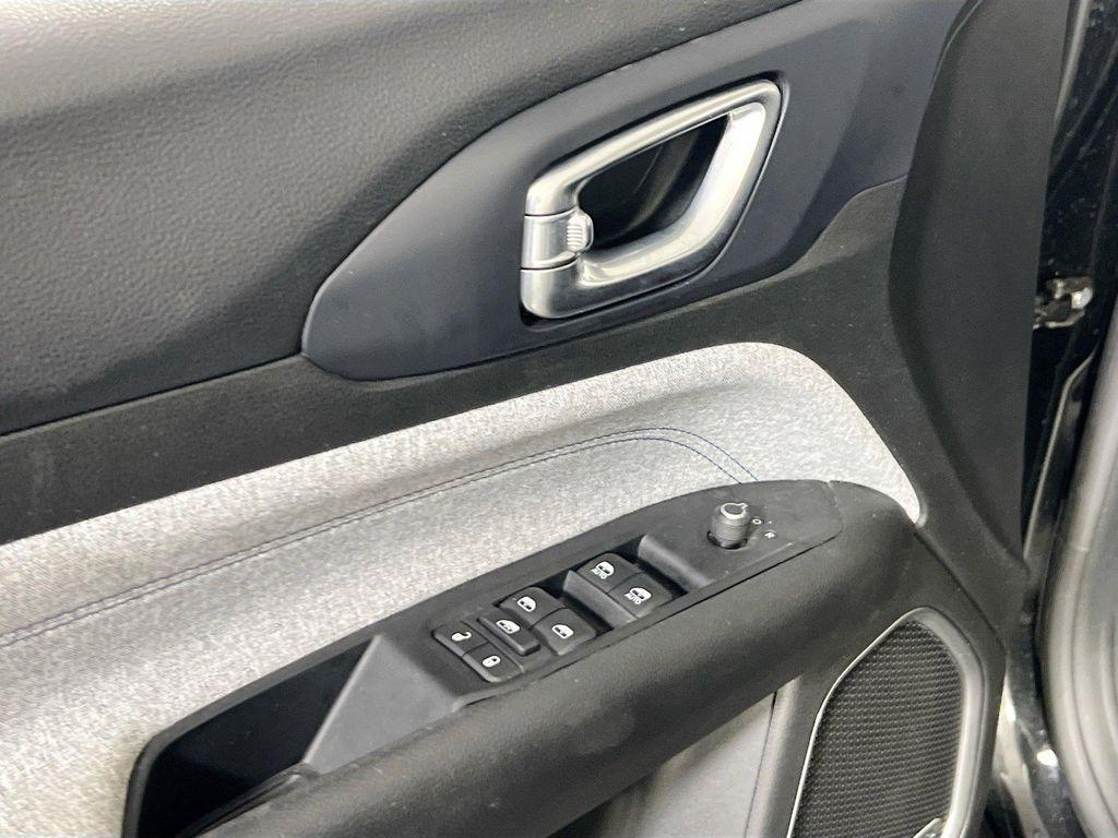 used 2022 Jeep Compass car, priced at $21,698