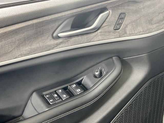 used 2023 Jeep Grand Cherokee car, priced at $30,813