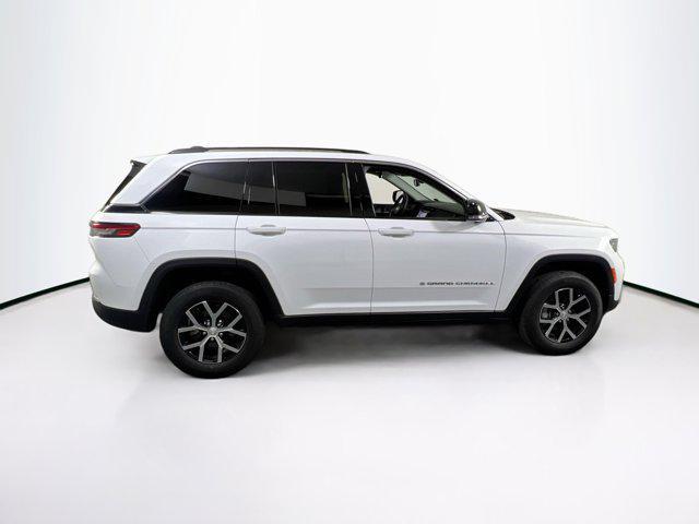 used 2023 Jeep Grand Cherokee car, priced at $33,655