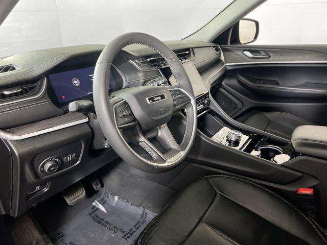 used 2023 Jeep Grand Cherokee car, priced at $34,341