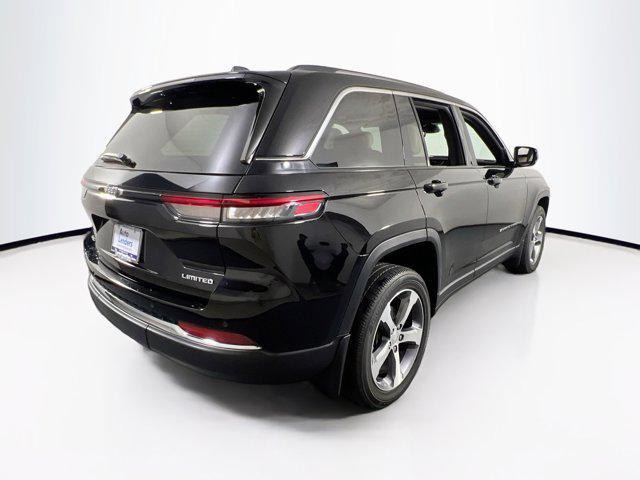 used 2023 Jeep Grand Cherokee car, priced at $35,114