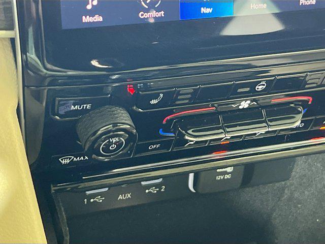 used 2023 Jeep Grand Cherokee car, priced at $35,114