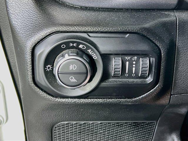 used 2021 Jeep Gladiator car, priced at $35,352