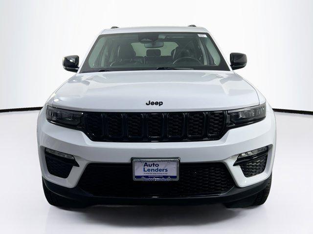 used 2023 Jeep Grand Cherokee car, priced at $38,444