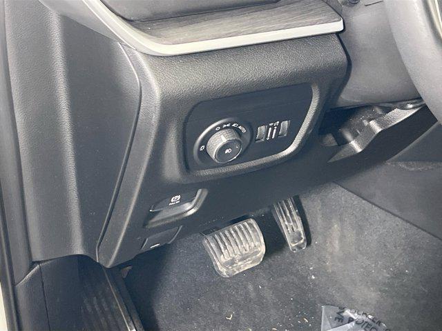 used 2023 Jeep Grand Cherokee car, priced at $38,444