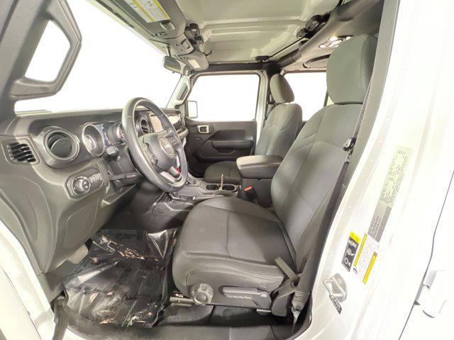 used 2022 Jeep Gladiator car, priced at $31,057