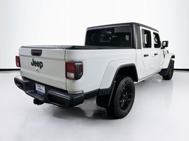 used 2022 Jeep Gladiator car, priced at $31,057