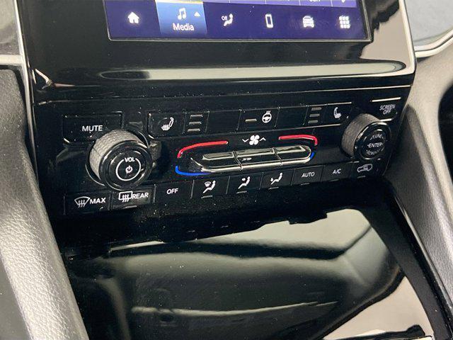 used 2023 Jeep Grand Cherokee car, priced at $28,340