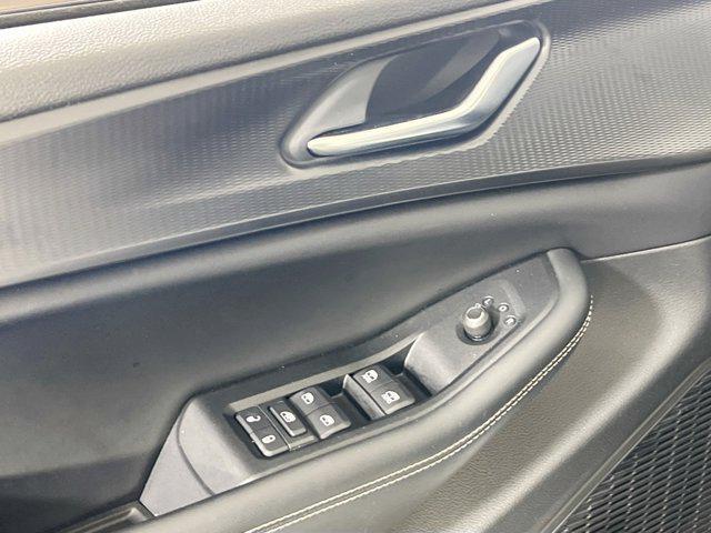 used 2023 Jeep Grand Cherokee car, priced at $32,179