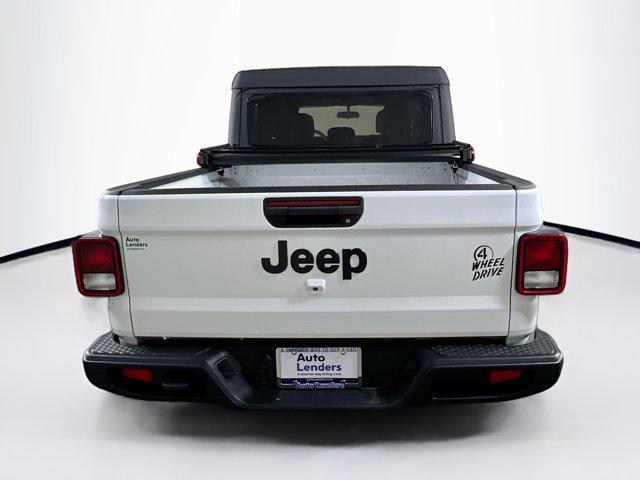 used 2023 Jeep Gladiator car, priced at $35,407