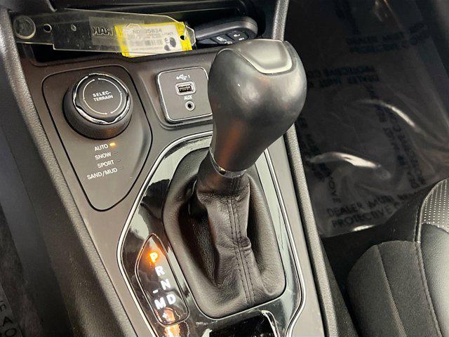 used 2022 Jeep Cherokee car, priced at $24,458