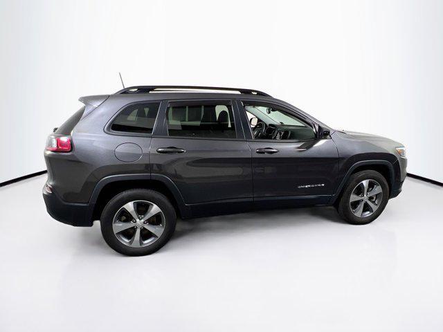 used 2022 Jeep Cherokee car, priced at $23,618