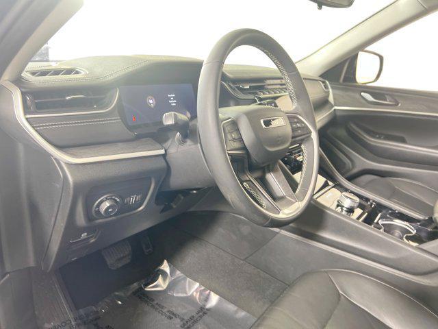 used 2023 Jeep Grand Cherokee car, priced at $31,595