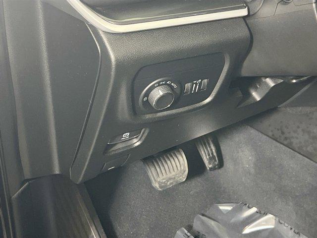 used 2023 Jeep Grand Cherokee car, priced at $31,269