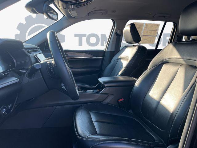 used 2023 Jeep Grand Cherokee car, priced at $23,497