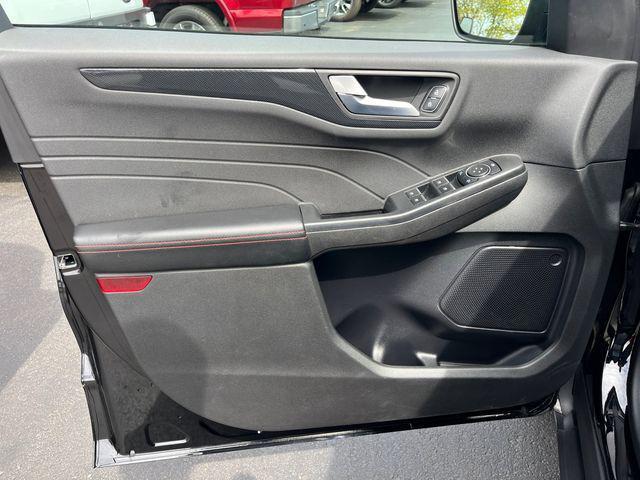 used 2023 Ford Escape car, priced at $25,102