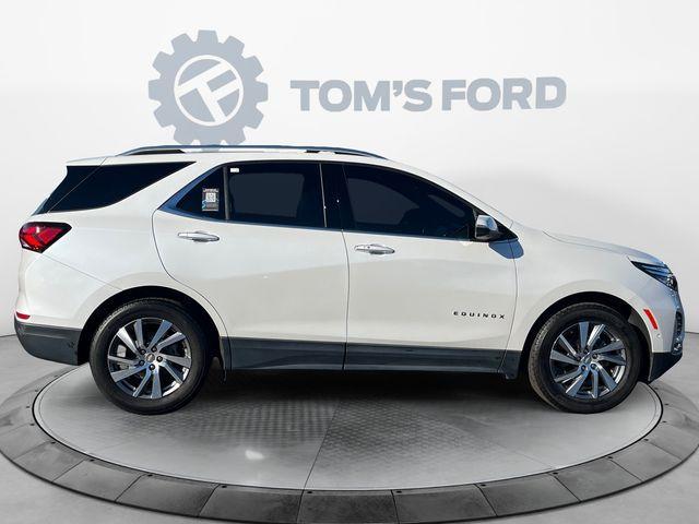 used 2022 Chevrolet Equinox car, priced at $21,968