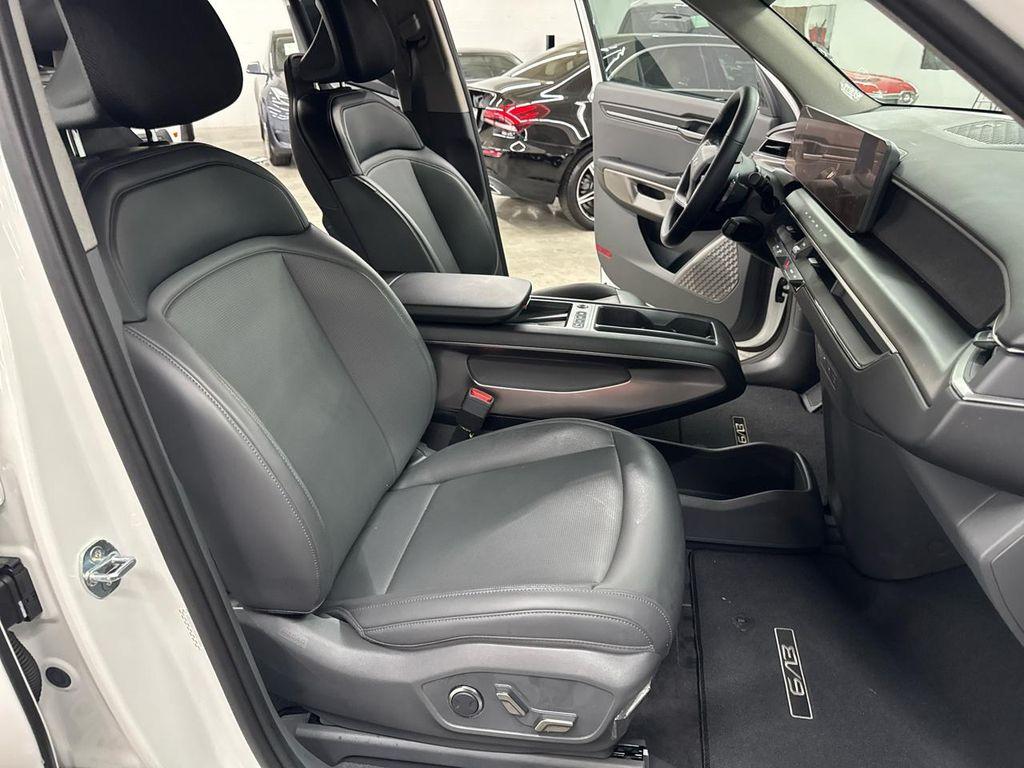 used 2024 Kia EV9 car, priced at $33,800