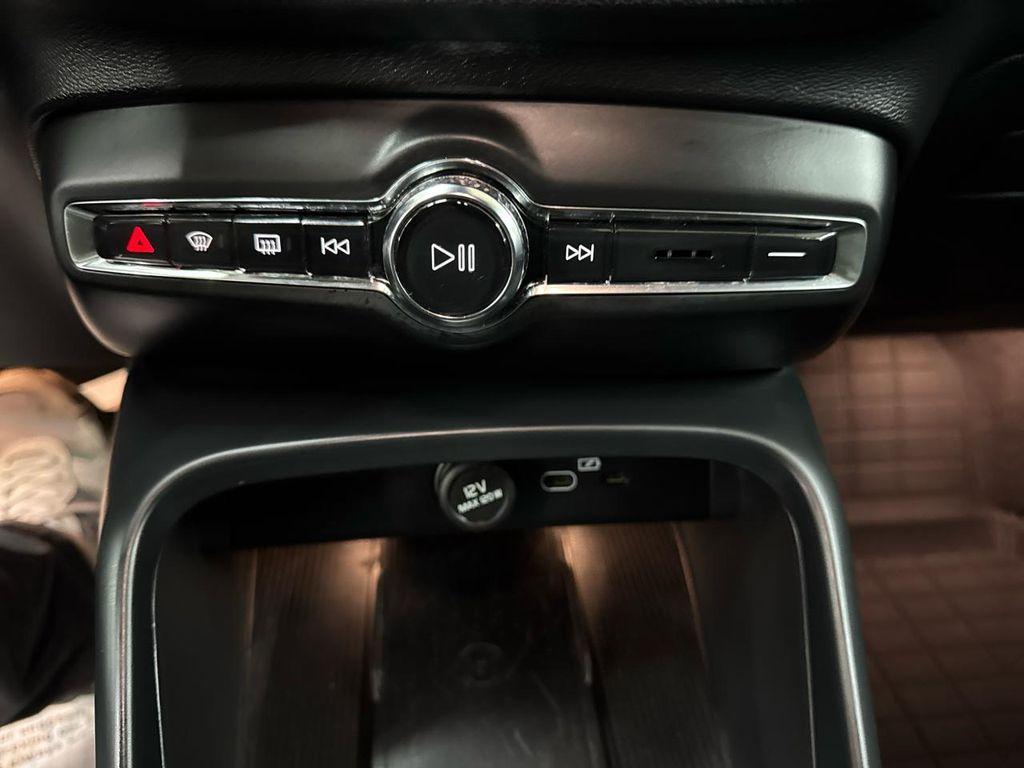 used 2021 Volvo XC40 Recharge Pure Electric car, priced at $21,900