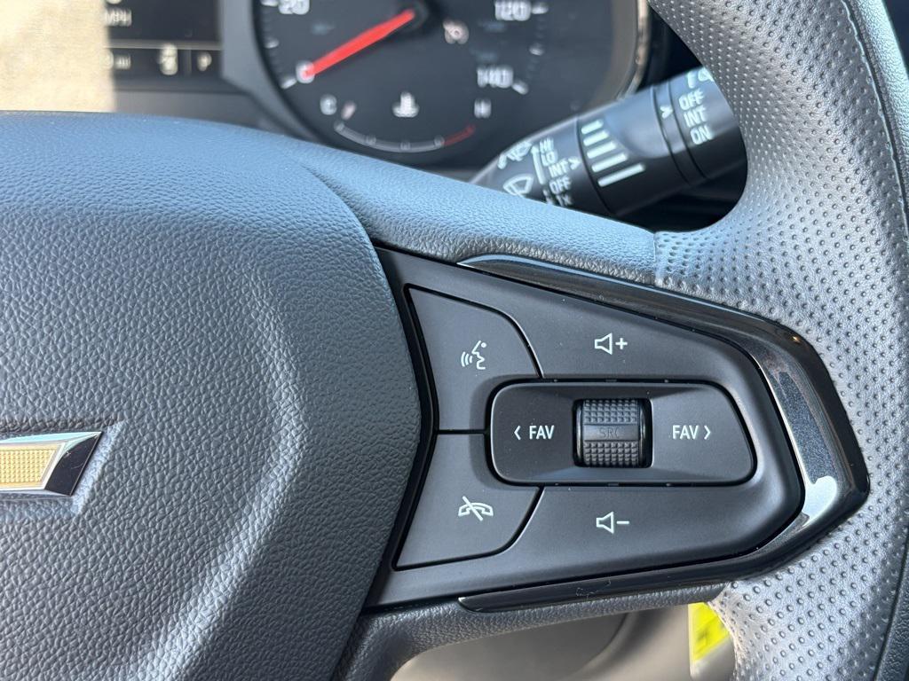 new 2026 Chevrolet Trax car, priced at $25,995