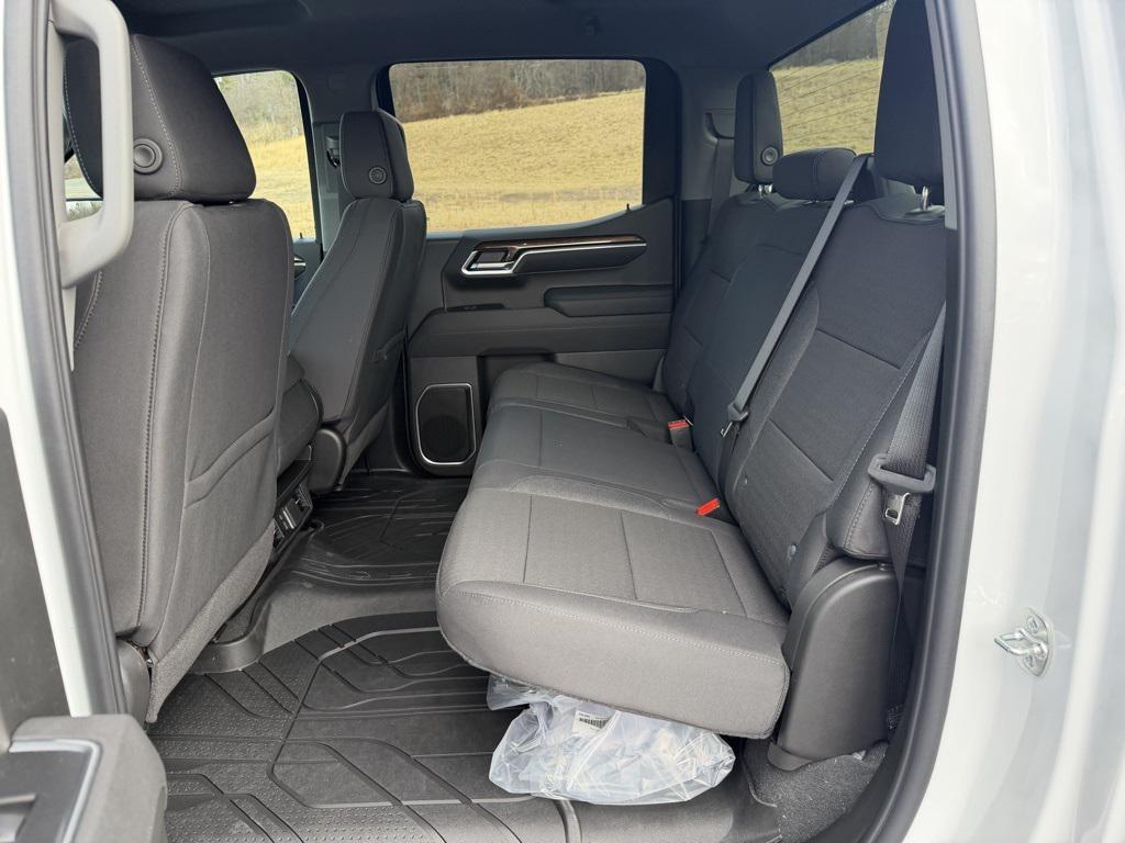 new 2026 Chevrolet Silverado 1500 car, priced at $48,621