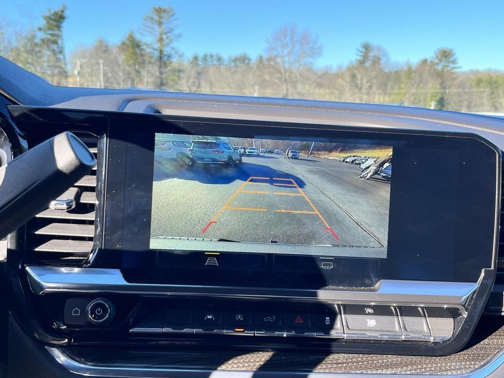 used 2024 Chevrolet Silverado 1500 car, priced at $38,376