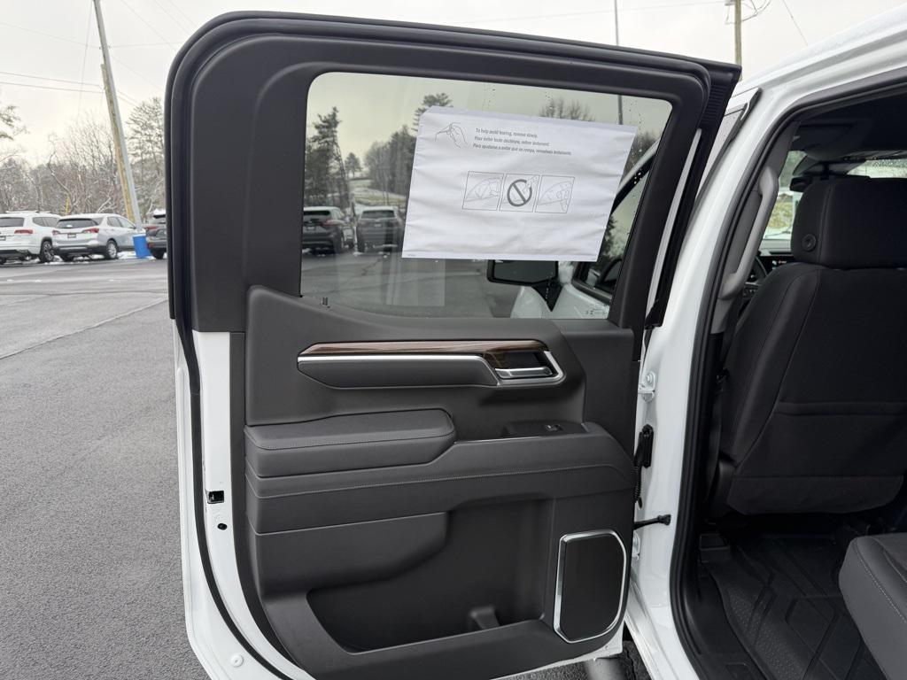 new 2026 Chevrolet Silverado 1500 car, priced at $48,621