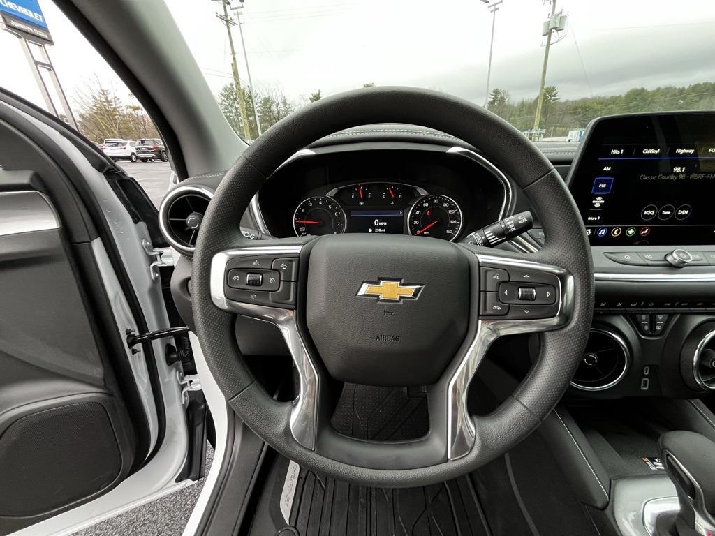 new 2026 Chevrolet Blazer car, priced at $39,696