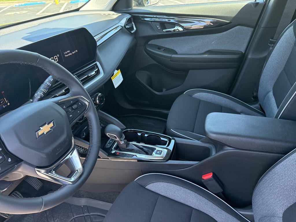 new 2026 Chevrolet TrailBlazer car, priced at $32,004