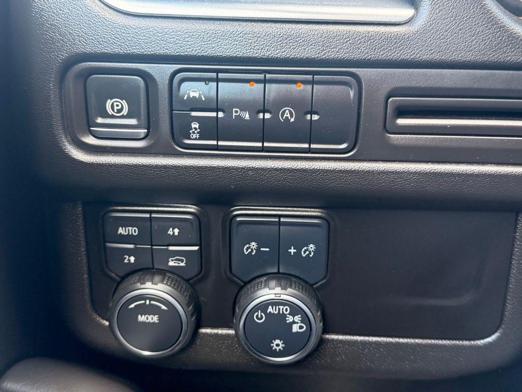 used 2024 Chevrolet Tahoe car, priced at $49,950