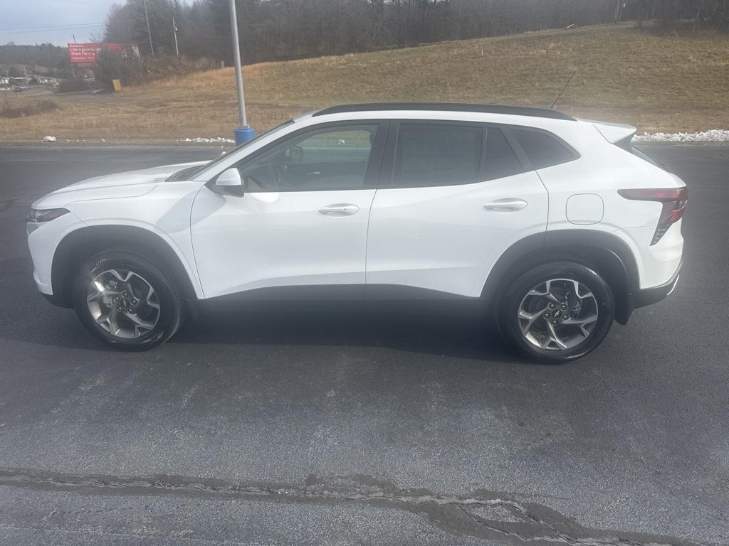 new 2026 Chevrolet Trax car, priced at $27,995